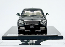 Load image into Gallery viewer, Glory 1:64 Black S320L W222 Sedan Sports Model Diecast Metal Car New Collection