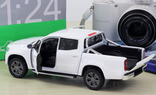 Load image into Gallery viewer, WELLY 1:27 X Class Pickup Truck Model Diecast Metal Car Display