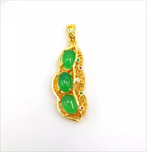 Load image into Gallery viewer, Nature Jade Lucky Beans Pendant Necklace Gift Jewelry charm Blessing Fortune new