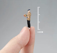 Load image into Gallery viewer, 1:64 Painted Figure Mini Model Toy Miniature Car Scenes Resin Painter Man Artist