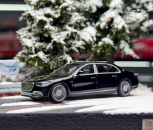 Load image into Gallery viewer, MINIGT 1:64 Black Maybach S680 Luxury Sedan Sports Model Diecast Metal Car New Collection