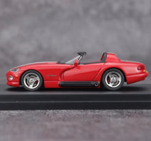 Load image into Gallery viewer, GFCC 1:64 HEC Red 1993 Viper Roadster Convertible Model Diecast Metal Car New Collection