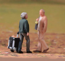 Load image into Gallery viewer, 1:64 Painted Figure Model Miniature Resin Diorama Toy Sand Aged Elderly Couple