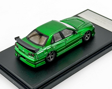 Load image into Gallery viewer, Mortal 1:64 Green Skyline GTR ER34 25GT-t Sports Model Diecast Metal Car New Collection