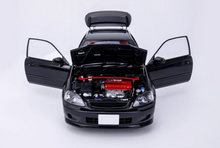 Load image into Gallery viewer, MH 1:18 Black JDM Civic Type R EK9 Hatchback Engine Model Diecast Metal Car