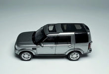 Load image into Gallery viewer, WHELART 1:64 Silver 2014 Discovery 4 Sport SUV ORV Model Diecast Metal Car New Collection