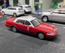 Load image into Gallery viewer, 1:64 596 Red LA LAFD Fire Crown Victoria CV EN114 Model Diecast Metal Car New Collection