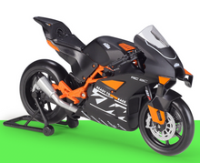 Load image into Gallery viewer, WELLY 1:12 KTM RC 8C Sports Racing Model Diecast Metal Motorcycle Bike New