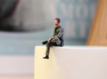 Load image into Gallery viewer, 1:64 Painted Figure Model Miniature Resin Diorama Toy Sand Suit Man Sitting New