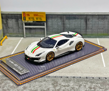 Load image into Gallery viewer, U2 1:64 White Novitec 488 Pista Racing Sports Model Diecast Resin Car Box