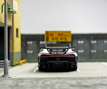 Load image into Gallery viewer, MINIGT 1:64 White Chiron Super Racing Sports Model Diecast Metal Car #569