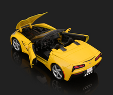 Load image into Gallery viewer, Maisto 1:24 Yellow 2014 Corvette Stingray Sports Model Diecast Metal Car New Collection