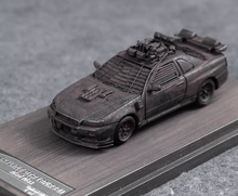 Load image into Gallery viewer, SW 1:64 Skyline GTR R34 Mad Max Figure Sports Model Diecast Metal Car New Collection