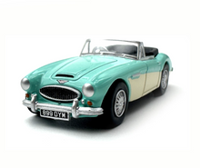 Load image into Gallery viewer, 1:76 Green 1959 Austin Big Healey 3000 Sports Model Diecast Metal Car New Collection