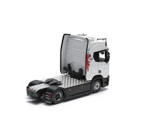 Load image into Gallery viewer, Masdi 1:64 White Griffin Scania R500 Truck Tractor Model Diecast Metal Car New Collection