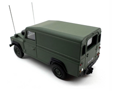 Load image into Gallery viewer, 1:76 Green Military Defender ORV Reconnaissance Model Diecast Metal Car New Collection