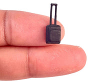 Load image into Gallery viewer, 1:64 Painted Figure Model Miniature Resin Diorama Business Man Woman Luggage