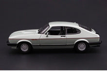 Load image into Gallery viewer, Bburago 1:24 1982 Capri 1600 GT Racing Sports Model Toy Diecast Metal Car BN