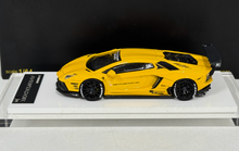 Load image into Gallery viewer, Onemodel 1:64 Yellow LP700 Aventador LB Sports Model Diecast Resin Car New Collection