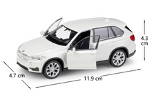 Load image into Gallery viewer, WELLY 1:36 White X5 SUV Sports Model Diecast Toy Metal Car BN