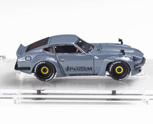Load image into Gallery viewer, IG 1:64 Gray JDM Fairlady Z S30 Pandem Sports Model Diecast Resin Car New Collection