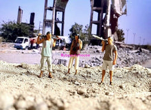 Load image into Gallery viewer, 1:64 Painted Figure Model Miniature Resin Diorama Sand Armed Forces Soldier Toy