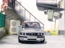 Load image into Gallery viewer, DCM Silver 1:64 E34 5 Series 520i Classic Sedan Model Diecast Metal Car New
