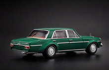 Load image into Gallery viewer, BSC 1:64 Green 300SEL W109 AMG 6.8 Sedan Classic Model Diecast Metal Car New Collection