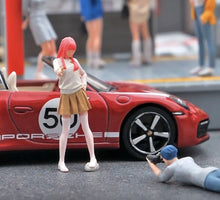 Load image into Gallery viewer, 1:64 Painted Figure Mini Model Miniature Resin Diorama Sand Pink Hair Girl Toy New