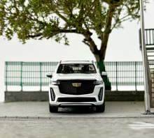 Load image into Gallery viewer, Shadow 1:64 White Escalade Full Sized SUV ESV Model Diecast Metal Car New Collection