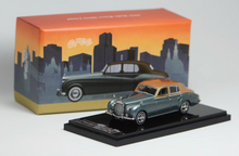 Load image into Gallery viewer, GFCC 1:64 Limited 1955 Silver Cloud I Classic Model Diecast Metal Car New Collection