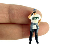 Load image into Gallery viewer, 1:64 Painted Figure Model Miniature Resin Diorama Sand Outdoor Hiking Sport Toy