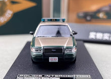 Load image into Gallery viewer, Rollin 1:64 NHSP Hampshire Police CROWN VICTORIA CV Model Diecast Metal Car