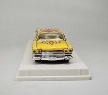 Load image into Gallery viewer, Mechanic 1:64 1959 Yellow 62 Limousine Luxury Model Diecast Metal Car New Collection