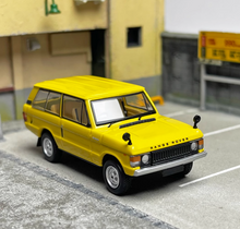 Load image into Gallery viewer, INNO 1:64 1973 Range Rover Classic SUV Off Road Model Diecast Metal Car