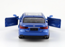 Load image into Gallery viewer, CCA 1:43 TOYOTA Camry Sedan Sports Model Toy Diecast Metal Car BN