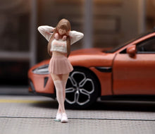Load image into Gallery viewer, 1:64 Painted Figure Model Miniature Resin Diorama Sand Toy Headset Pinky Girl