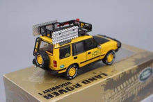 Load image into Gallery viewer, BM 1:64 Discovery 1 Camel Classic SUV Sports Model Diecast Metal Car