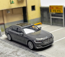 Load image into Gallery viewer, MINIGT 1:64 Gray 750Li xDrive Sedan Sports Model Diecast Metal Car #515