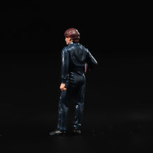 Load image into Gallery viewer, 1:64 Painted Figure Model Miniature Resin Diorama Sand Racing Man Racer Driver New