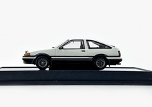 Load image into Gallery viewer, AUTOart 1:64 JDM White AE86 SPRINTER TRUENO Initial D Model Car ABS BN
