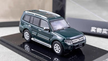 Load image into Gallery viewer, Shadow 1:64 Green Pajero V97 ORV SUV Off Sports Model Diecast Metal Car New Collecction