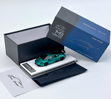 Load image into Gallery viewer, 1:64 CL Green Murcielago LP670-4 SV Racing Sports Model Diecast Resin Car New Collection