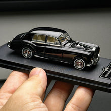 Load image into Gallery viewer, GFCC 1:64 Black 1955 Silver Cloud I Classic Vintage Model Diecast Metal Car