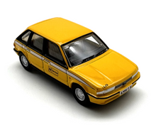 Load image into Gallery viewer, OXFORD 1:76 Yellow Austin Master AA Service Hatchback Model Diecast Metal Car New Collection