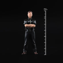 Load image into Gallery viewer, 1:64 Painted Figure Model Miniature Resin Diorama Toy Sand Chest Hugging Man Boy New