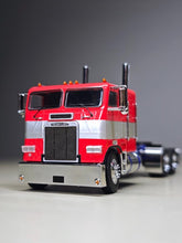 Load image into Gallery viewer, 1:64 596 HEC G1 Freightliner Container Truck Tractor Model Diecast Metal Car