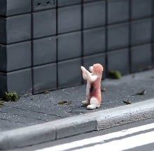 Load image into Gallery viewer, 1:64 Painted Figure Model Miniature Resin Diorama Toy Sand Puppy Dog Pet Beagle
