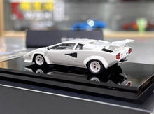 Load image into Gallery viewer, Deepmaker 1:64 White Countach LP5000s Sports Model Diecast Resin Car New Collection