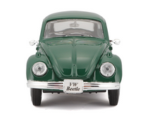 Load image into Gallery viewer, Maisto 1:24 Green VW Beetle Classic Sports Model Toy Diecast Metal Car BN